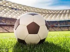 曼联今夏聚,焦中锋位置,瞄准穆阿尼,金宝博188bet体育官方,金宝博188bet体育在线官网,金宝博188bet体育线上,金宝博188bet体育APP