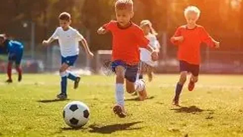 汪小菲成都助阵新店开业 满面春风心情佳