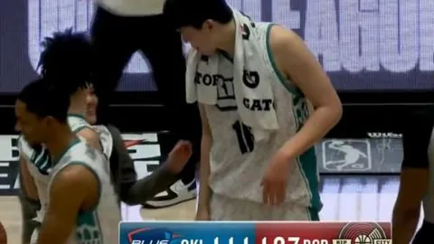 【紧急播报】曾凡博再陷伤病阴影：腰疾重燃，指伤未愈，复出战况悬念重重！